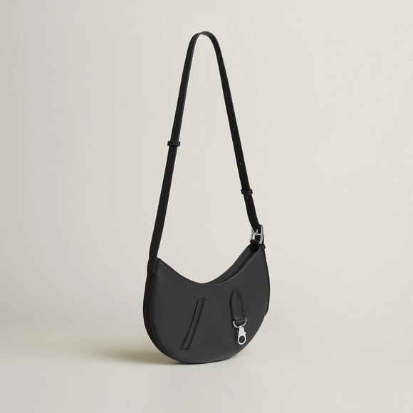 Black Leather Shoulder Bag - Picture 1 of 4